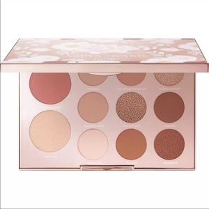 ISO Aspyn Ovard Tarte Collaboration Pallet